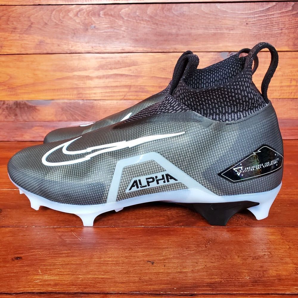 Nike Alpha Menace Elite 3 Cleats Flyknit Black Sz 10.5 Ct6648-001 New Football